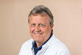 Portrait von Dr. med. Roman Schmucker