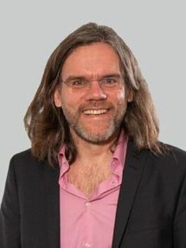 Portrait Dr. Michael Käfer