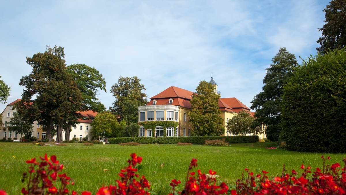 Außenansicht VAMED Klinik Schloss Pulsnitz